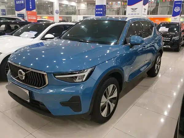 Volvo XC40 2022