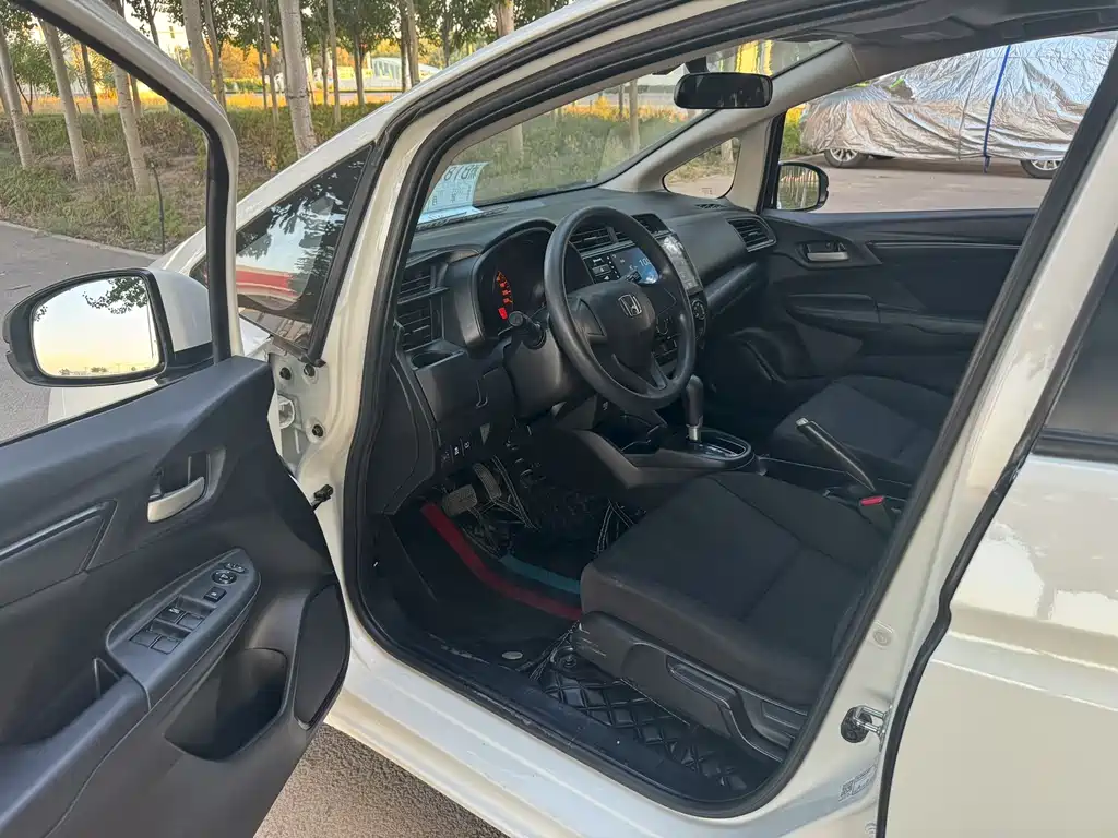 Honda Fit 2020 — фото 3