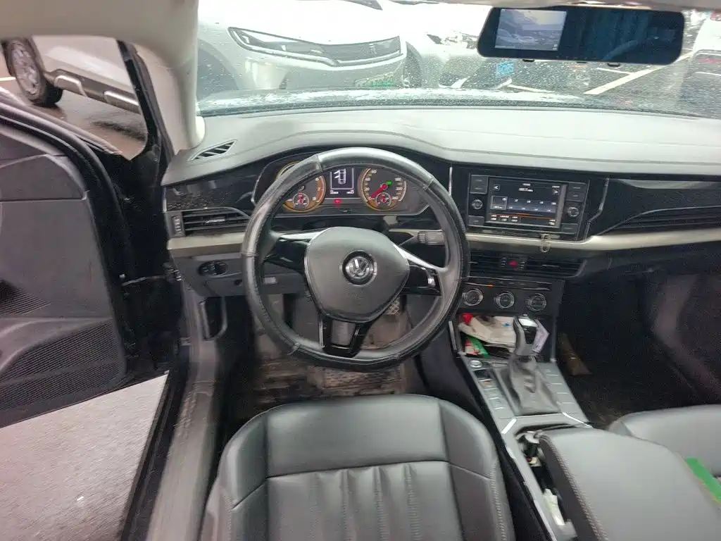 Volkswagen Passat 2019