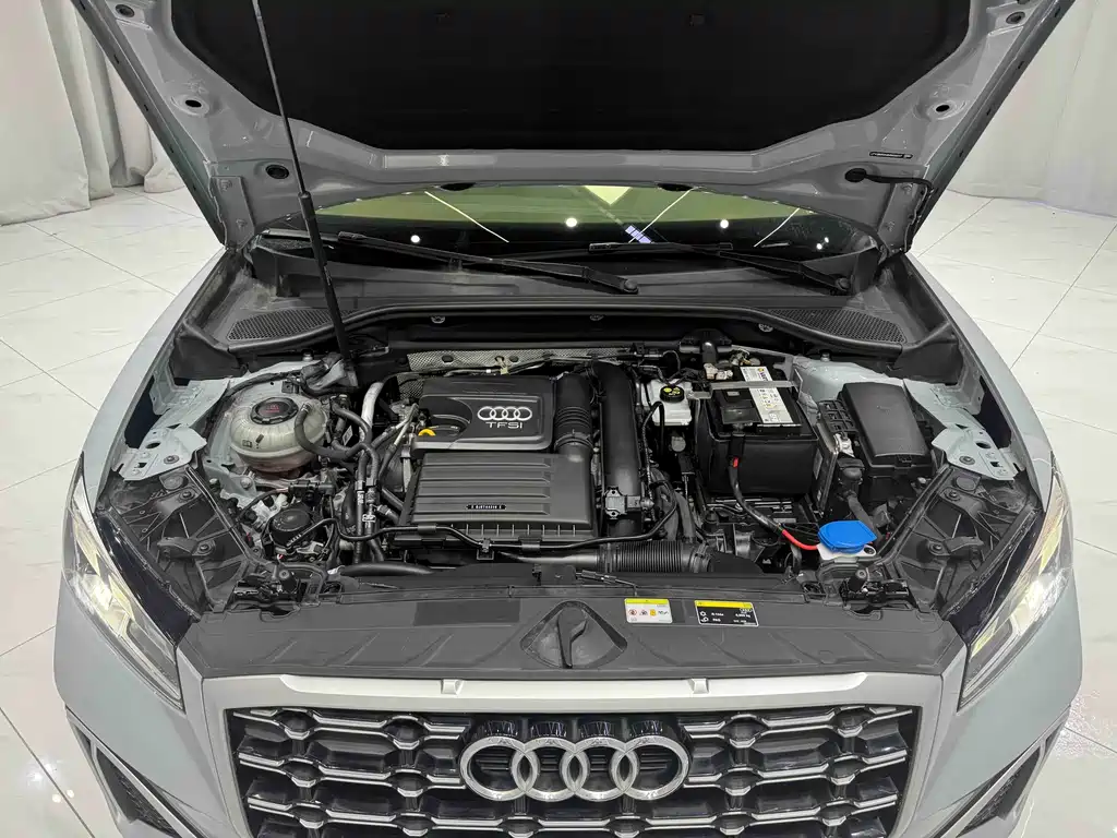 Audi Q2L 2023 — фото 19