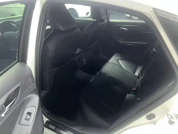 Toyota Avalon 2021
