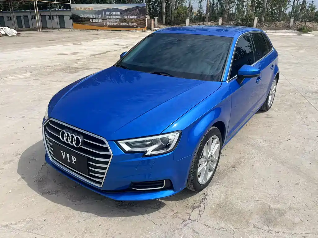 Audi A3 2020 — фото 1