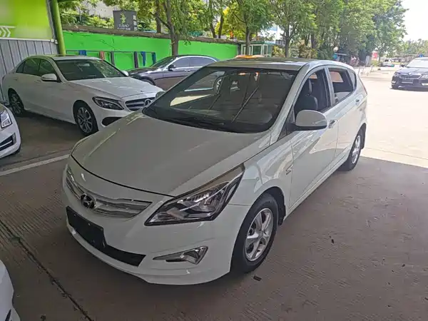 Hyundai Rui Yi 2014