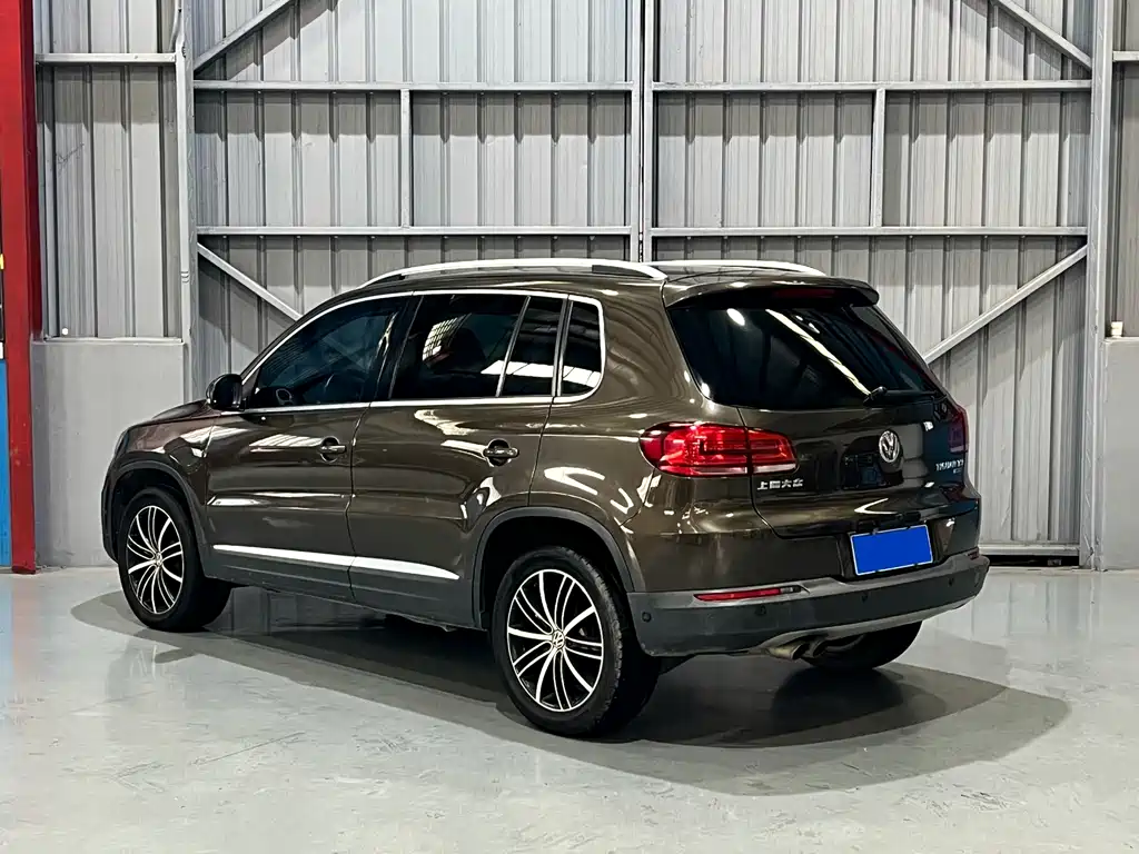 Volkswagen Tiguan 2014 — фото 9