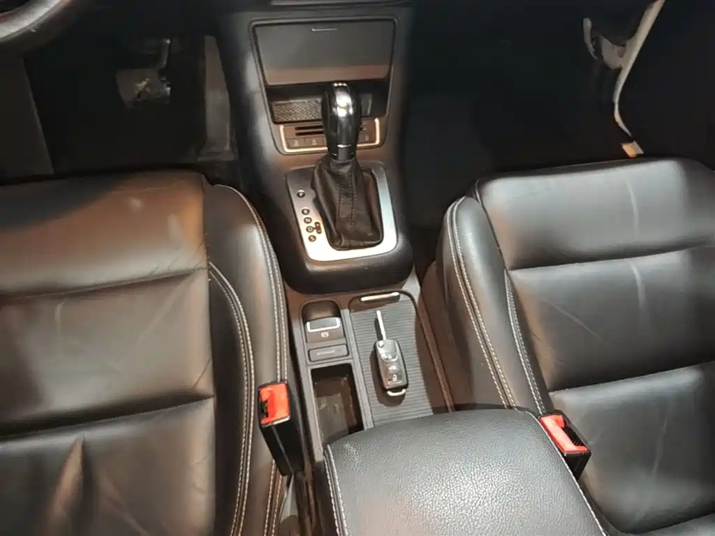 Volkswagen Tiguan 2018 — фото 14