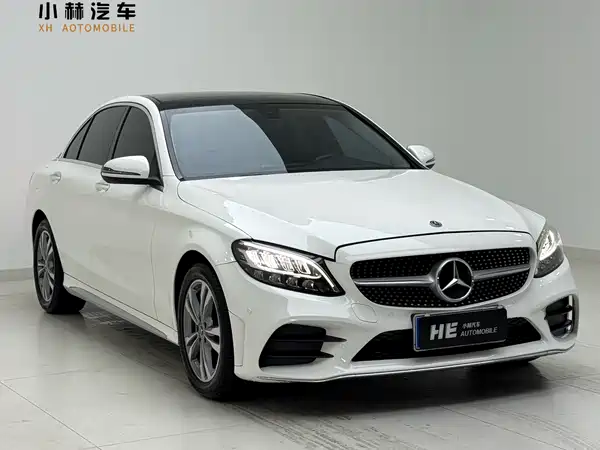 Mercedes-Benz C-Class 2021