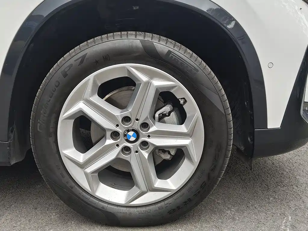 BMW X1 2023 — фото 4