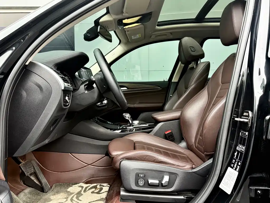 BMW X3 2021