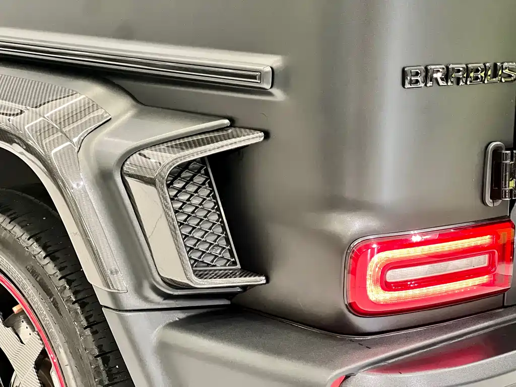Mercedes-Benz G-Class AMG 2018 — фото 15