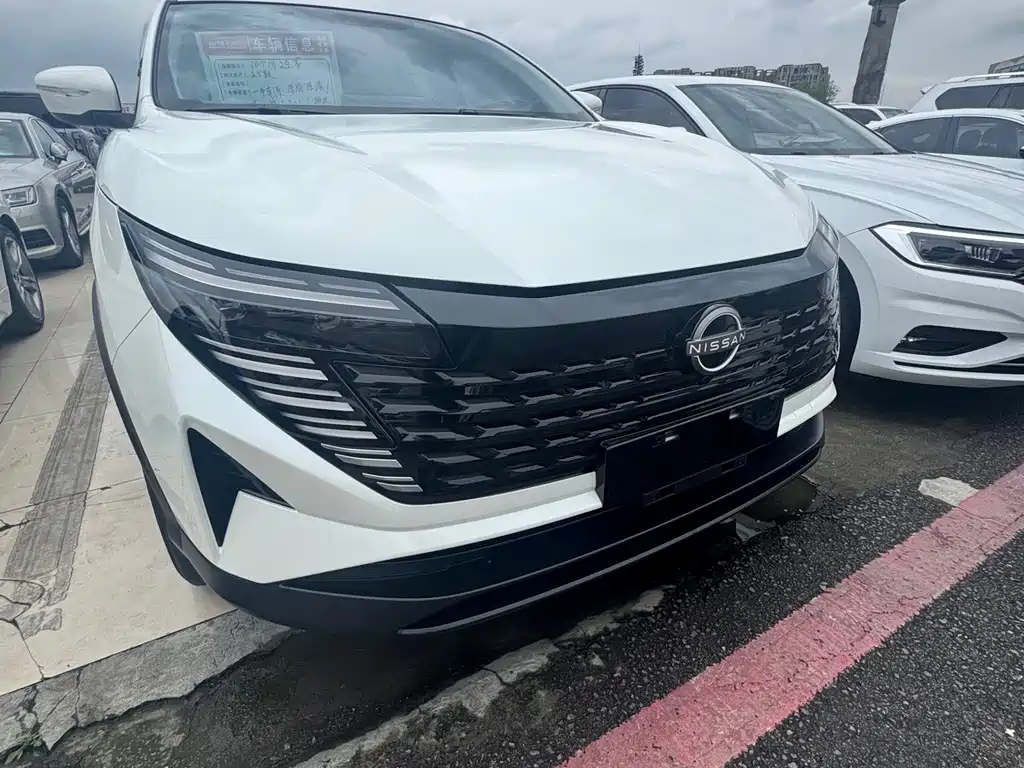 Nissan Qashqai 2025 — фото 3