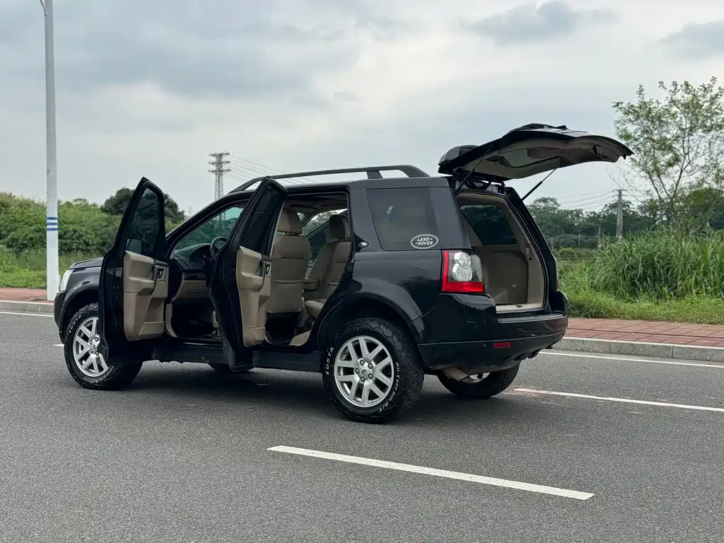 Land Rover Freelander 2 2010 — фото 28