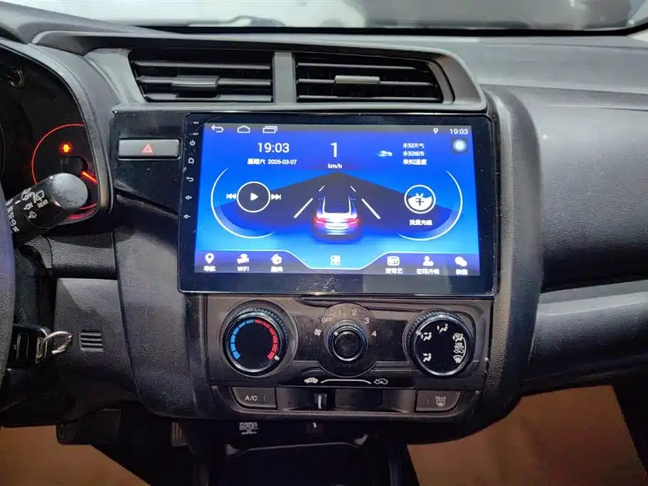 Honda Fit 2018 — фото 13