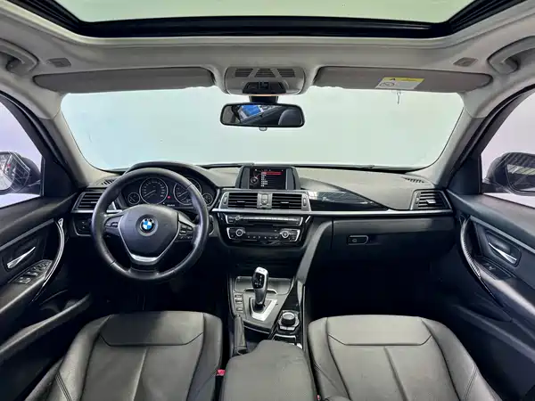 BMW 3 Series 2017