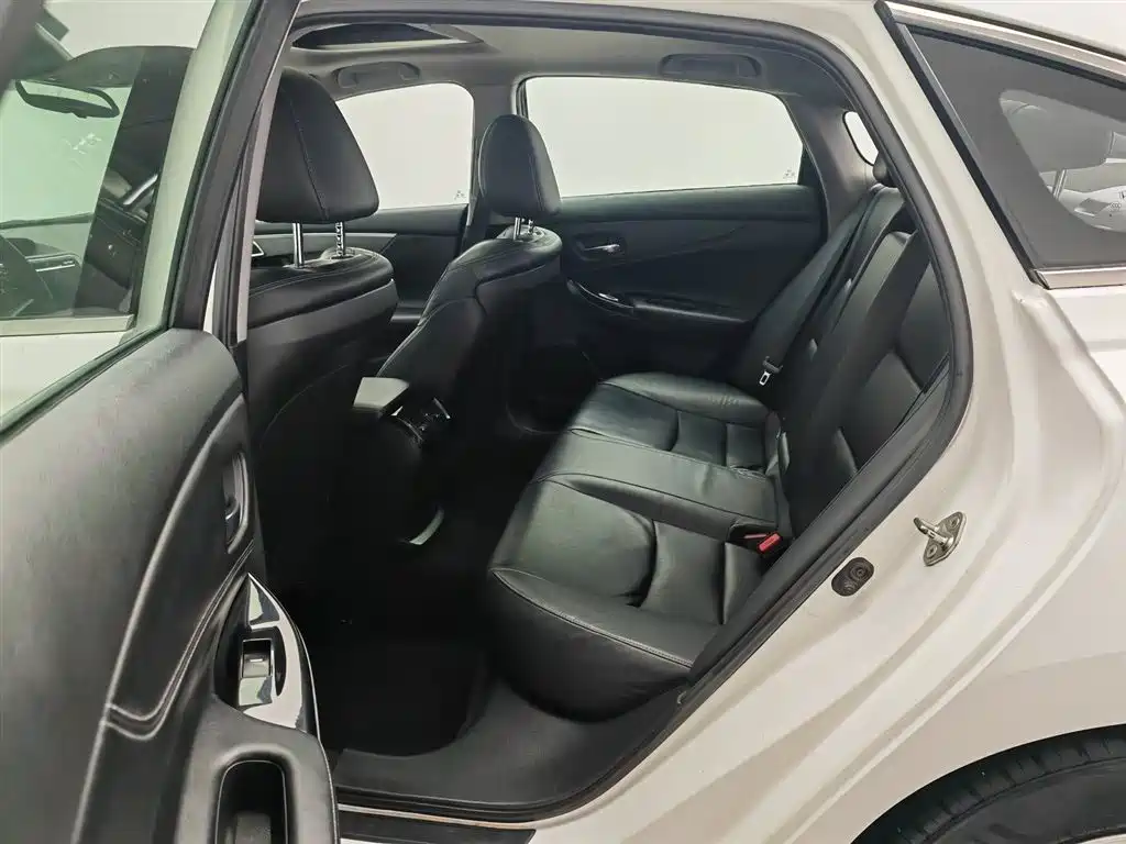 Honda Spirior 2017 — фото 15
