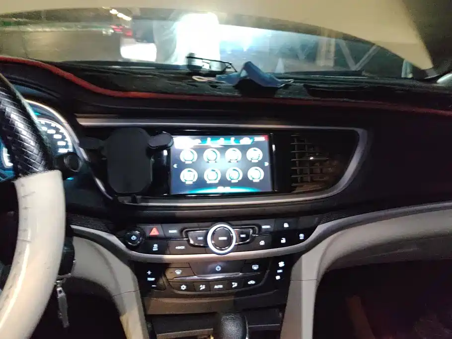 Buick Excelle 2019 — фото 13