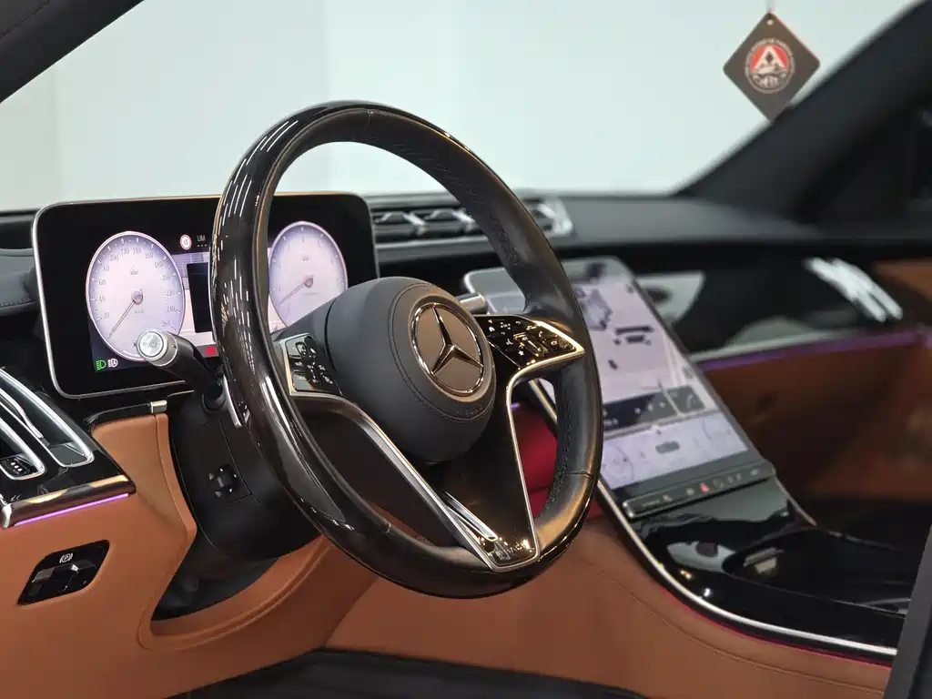 Mercedes-Benz Maybach S-Class 2021