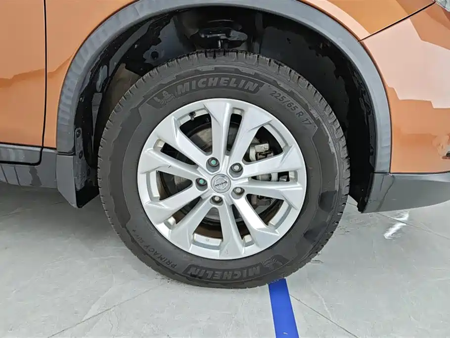 Nissan X-Trail 2014