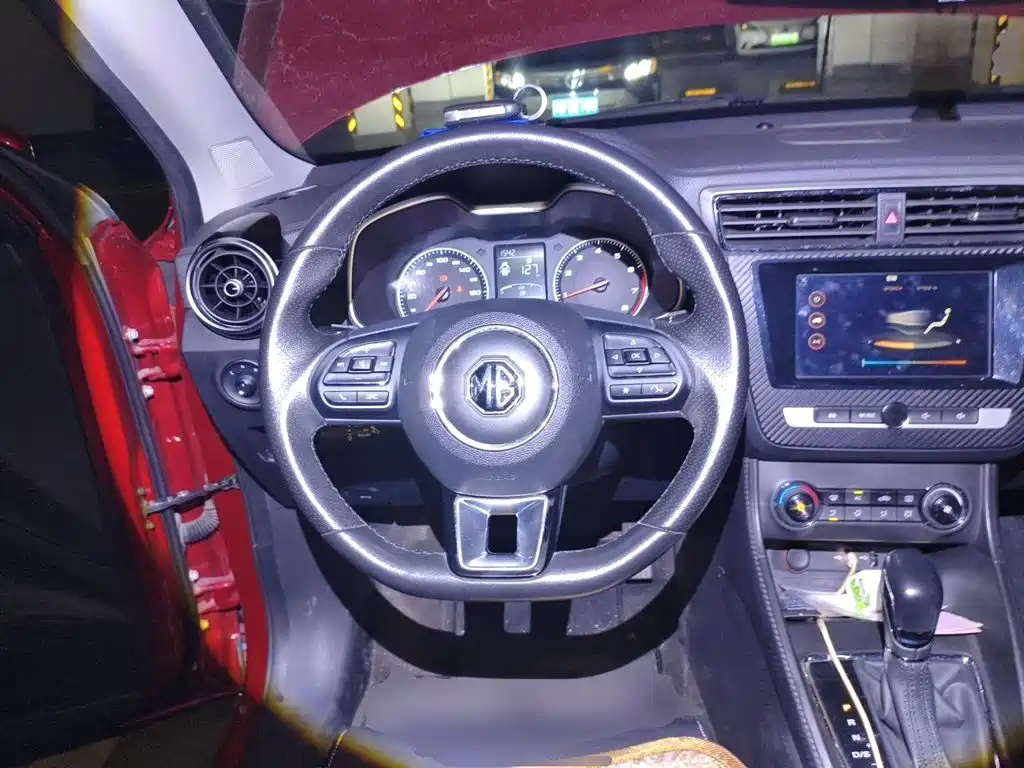 MG ZS 2017