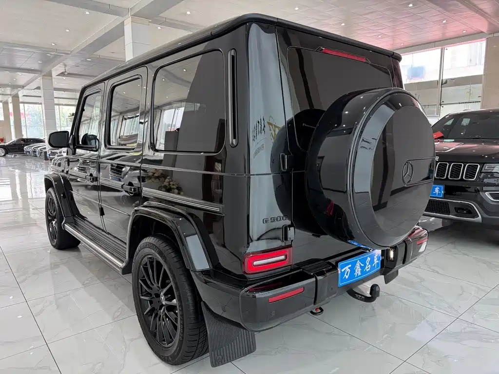 Mercedes-Benz G-Class 2023 — фото 17