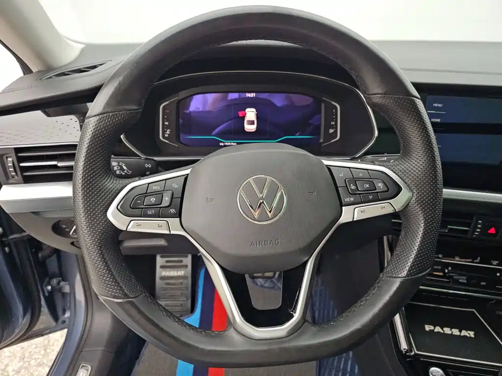 Volkswagen Passat 2021 — фото 11
