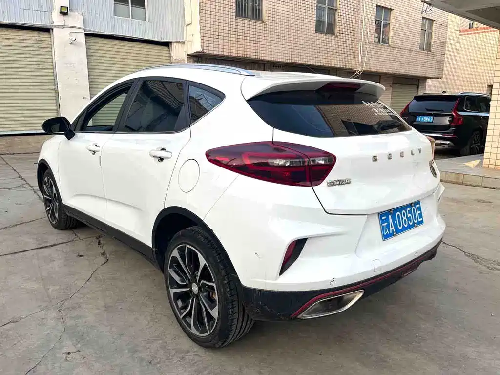 Geely Emgrand GS 2021 — фото 10