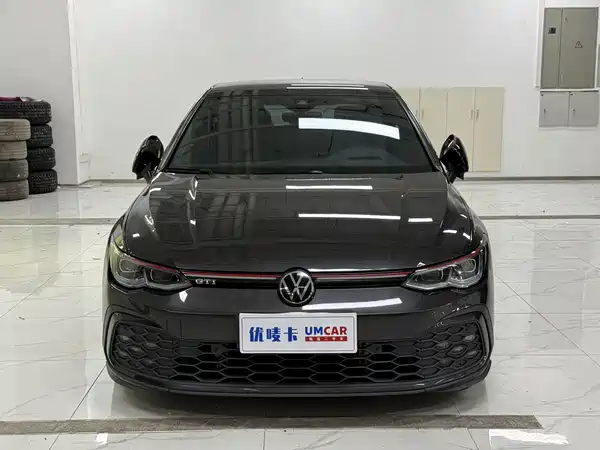 Volkswagen Golf GTI 2023