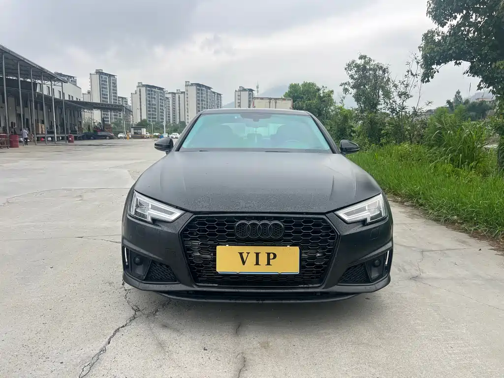 Audi A4L 2019