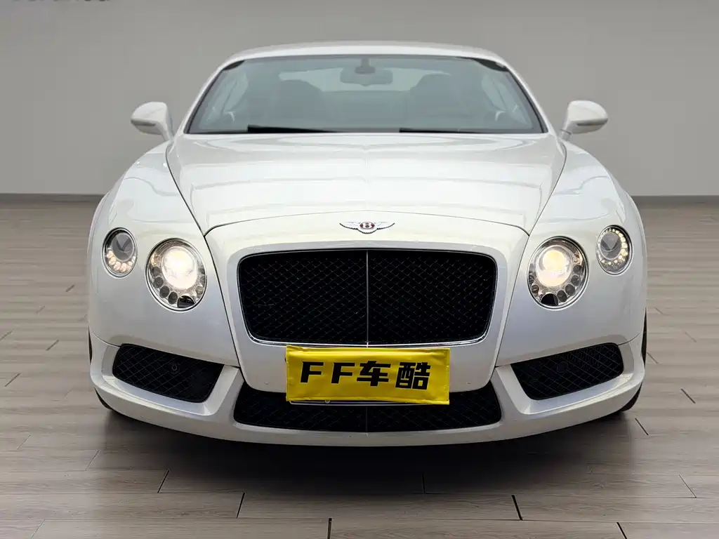 Bentley Continental 2012 — фото 2