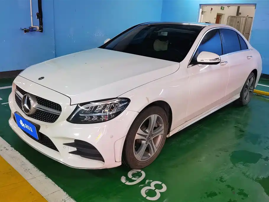 Mercedes-Benz C-Class 2019 — фото 1