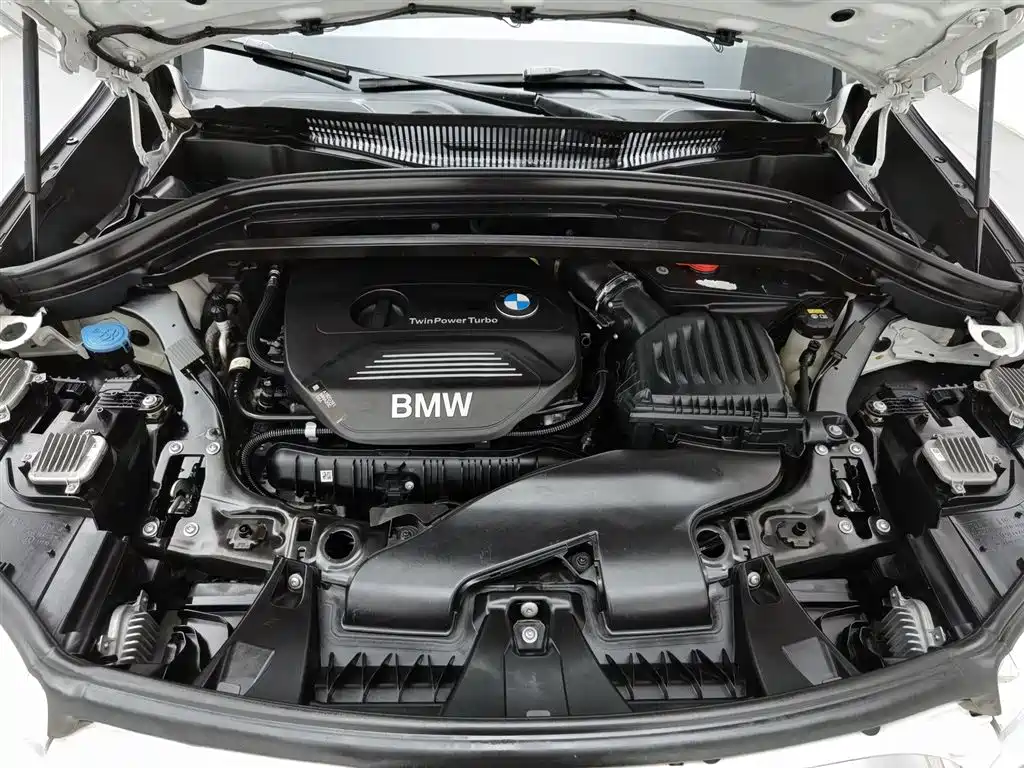 BMW X1 2018 — фото 6