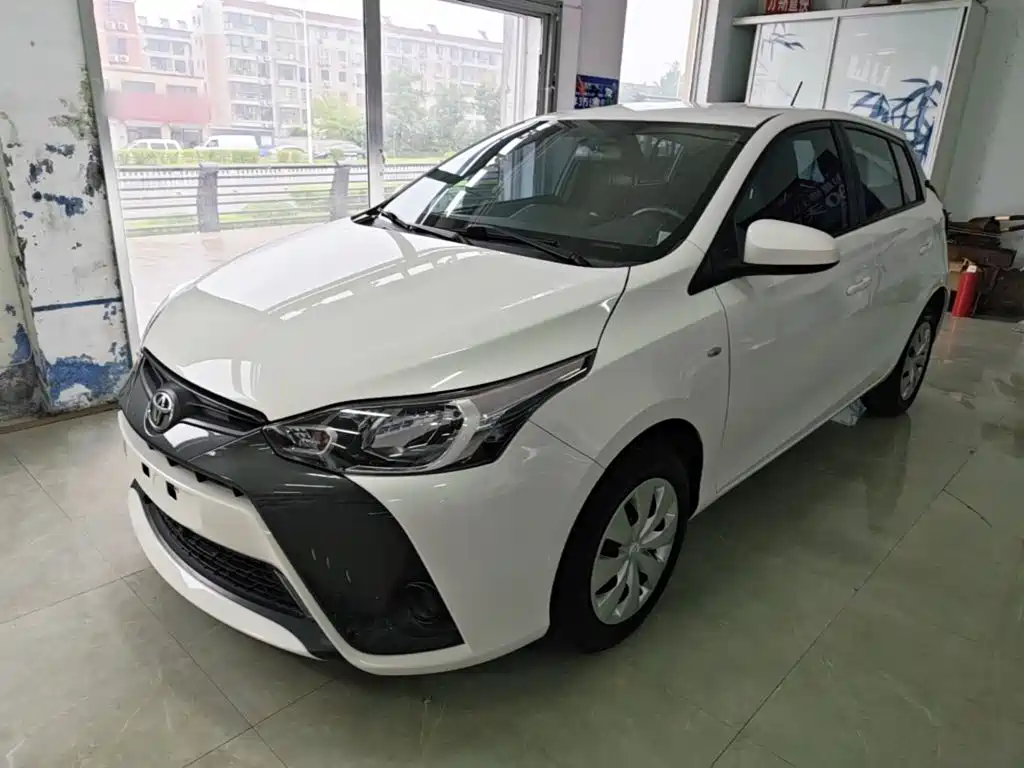 Toyota Yaris L 2017