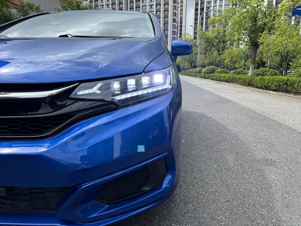 Honda Fit 2019 — фото 8