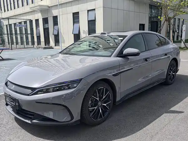 BYD Han 2025