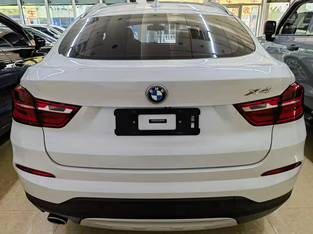 BMW X4 2015 — фото 6