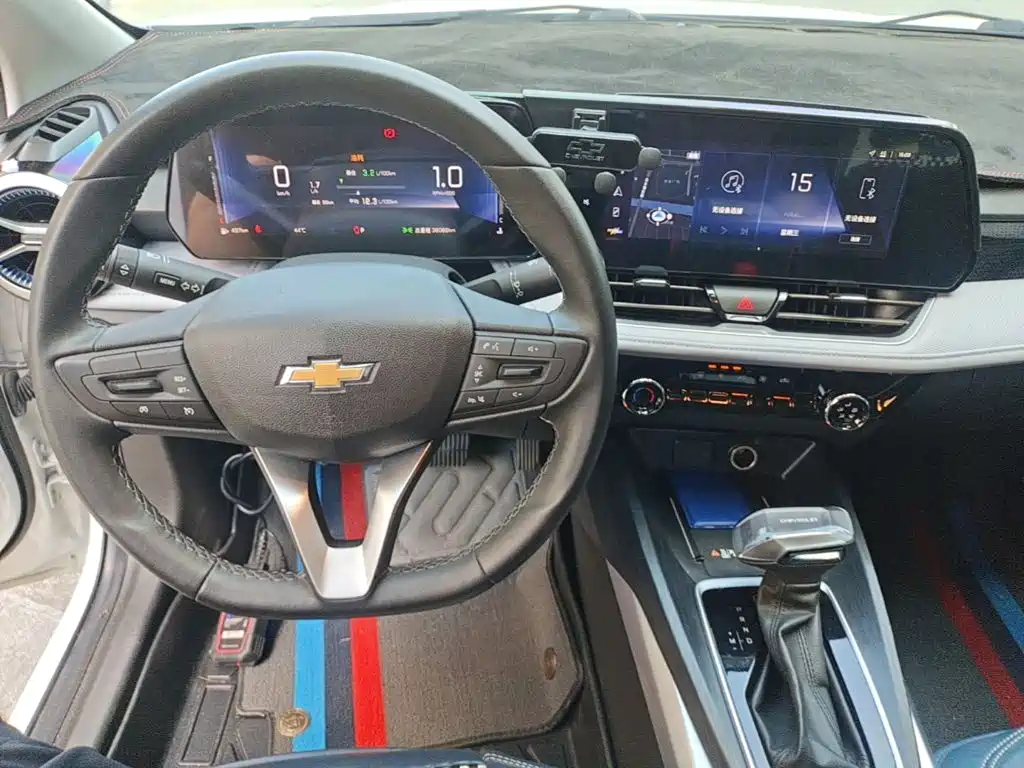 Chevrolet Monza 2023 — фото 10