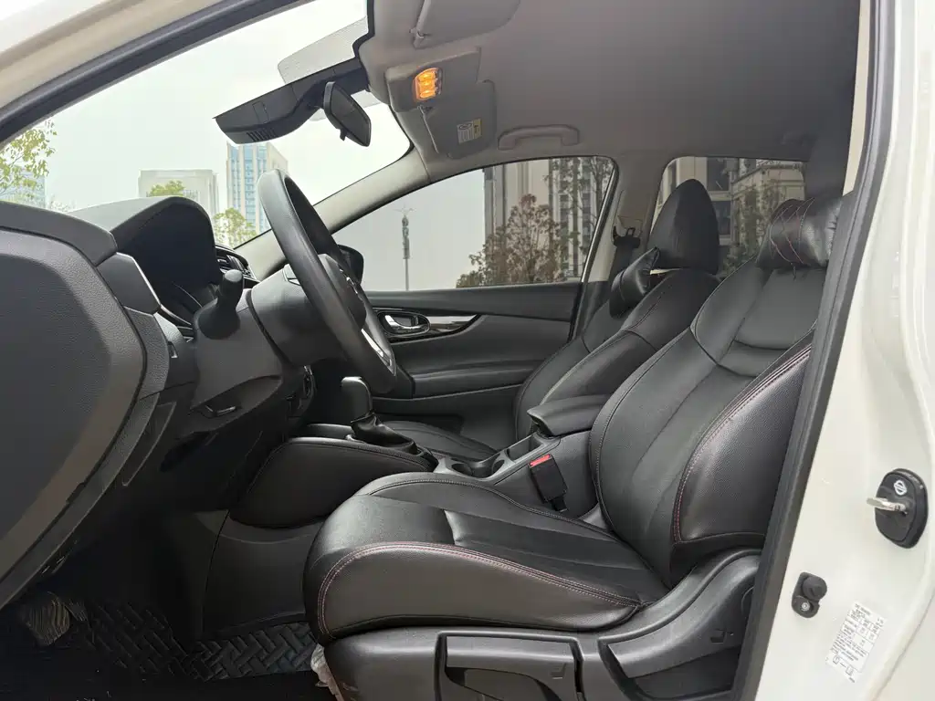 Nissan Qashqai 2023 — фото 8