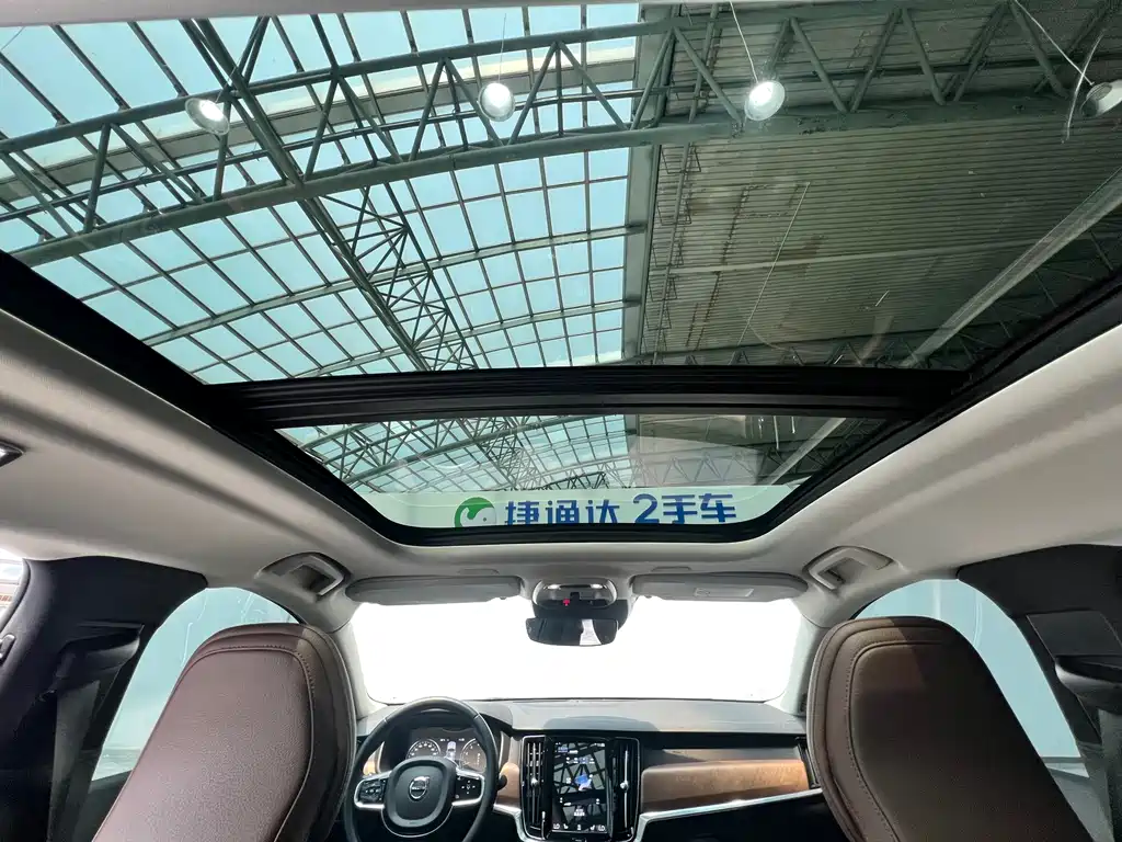 Volvo S90 2019 — фото 28