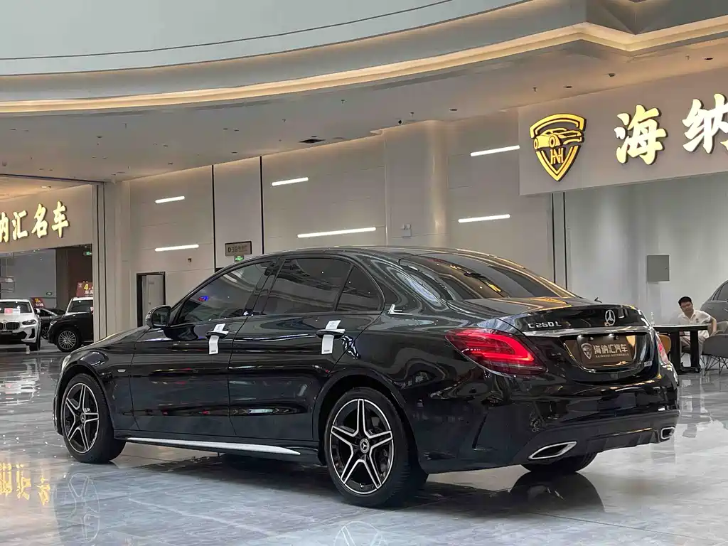 Mercedes-Benz C-Class 2021 — фото 3