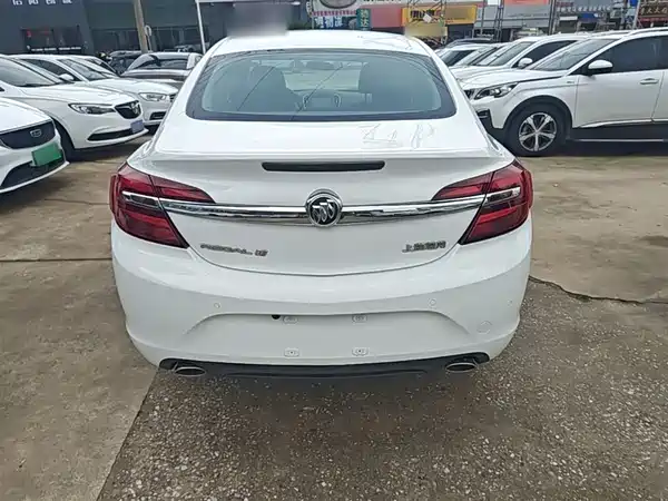 Buick Regal 2015