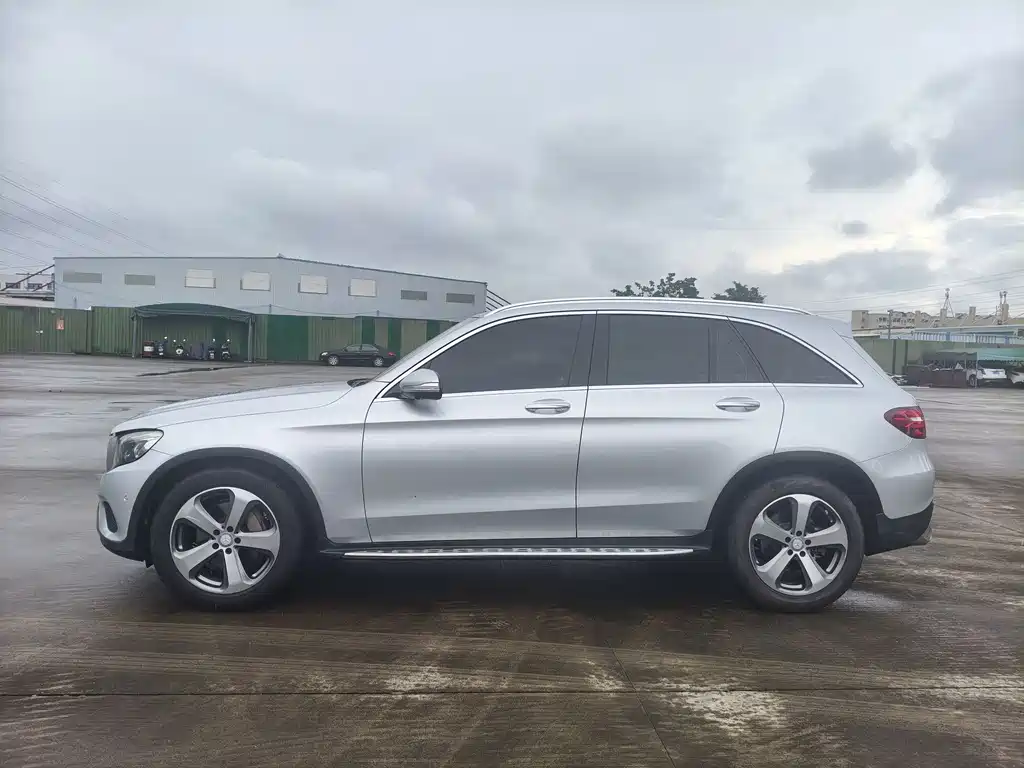 Mercedes-Benz GLC 2016