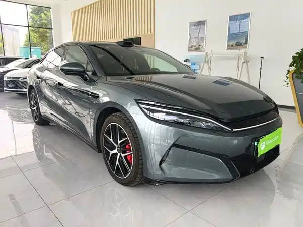 BYD Han L 2025