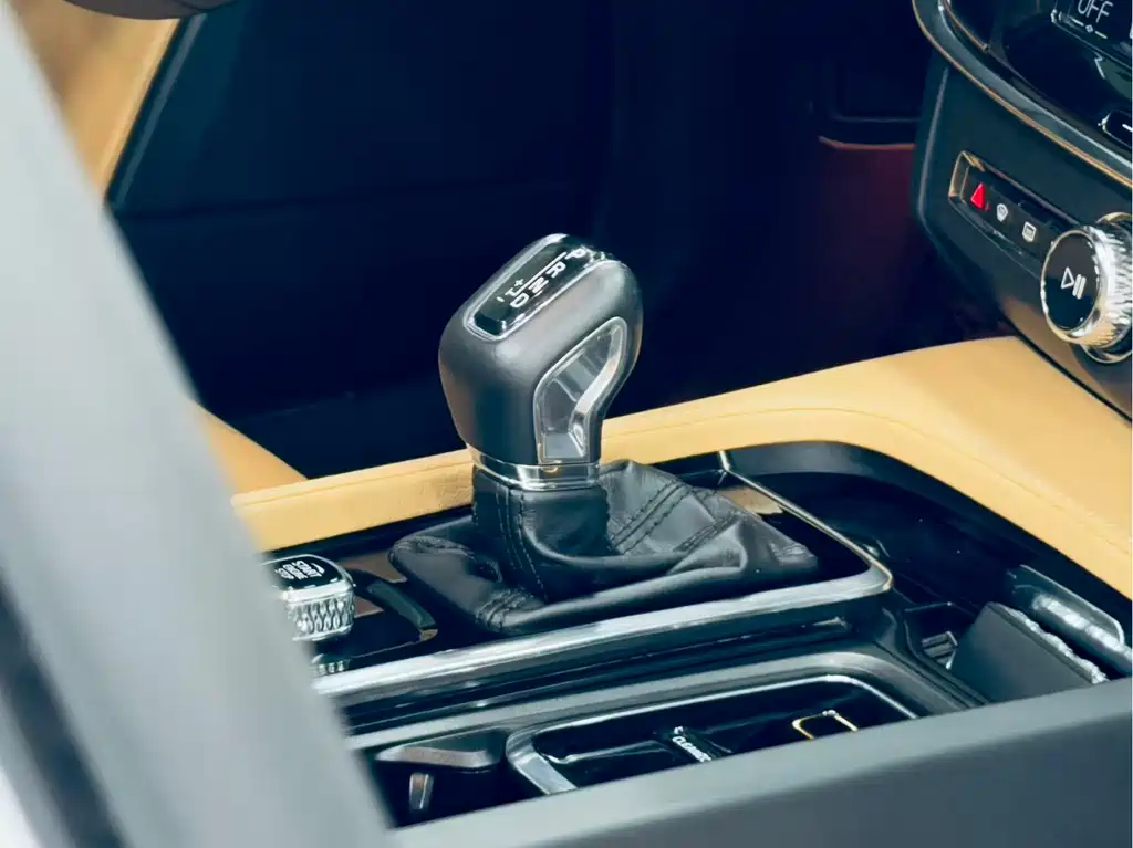 Volvo V90 2018 — фото 15