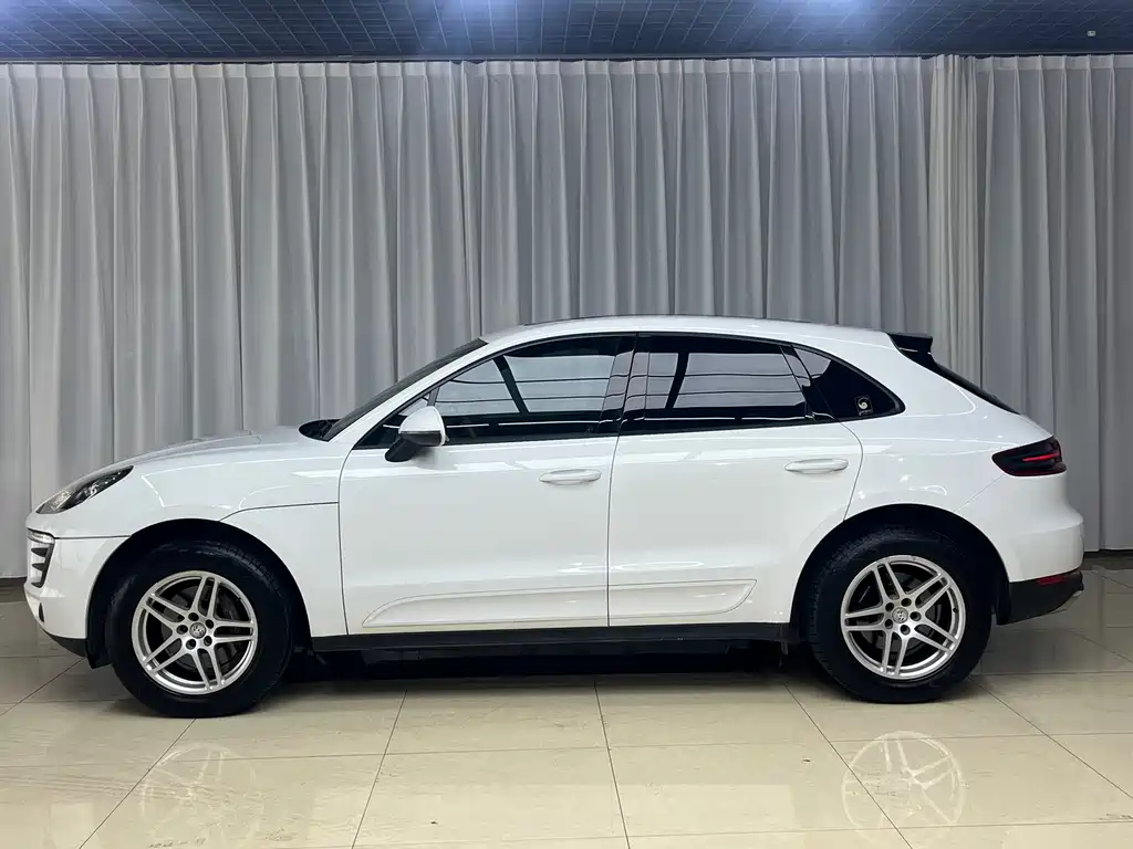 Porsche Macan 2015 — фото 4