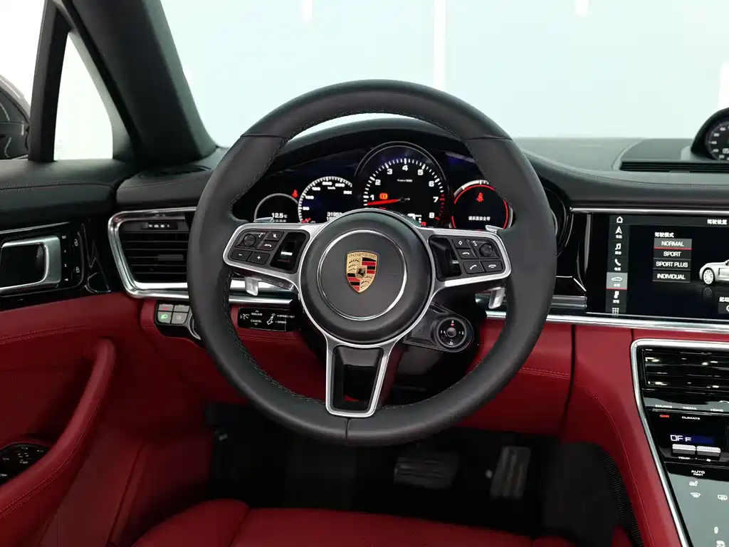 Porsche Panamera 2020