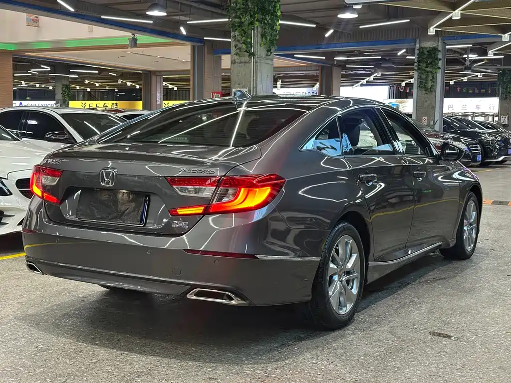 Honda Accord 2020 — фото 4