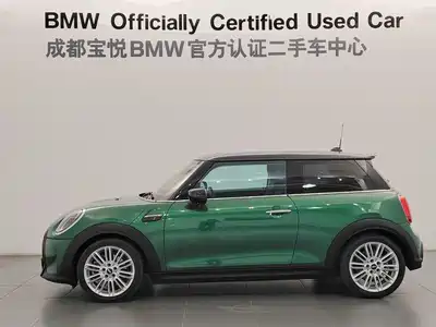 MINI MINI 2022