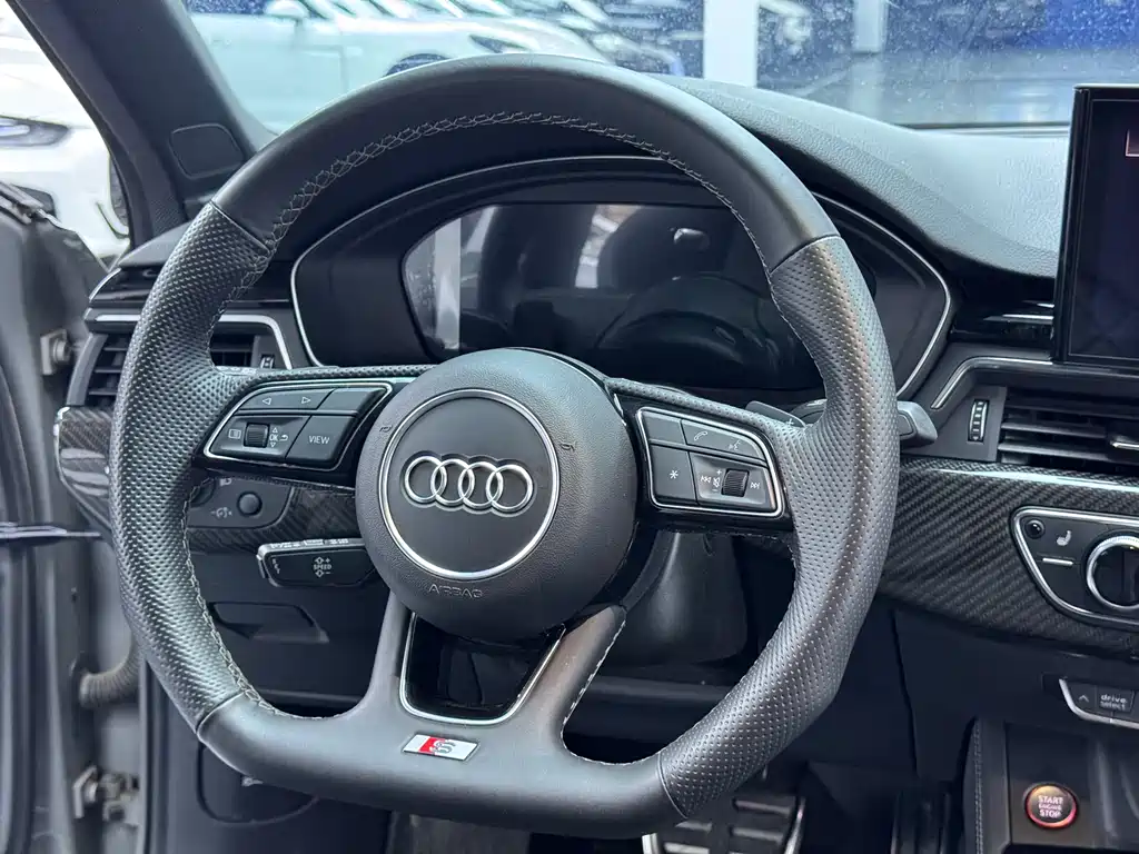 Audi S4 2022 — фото 14
