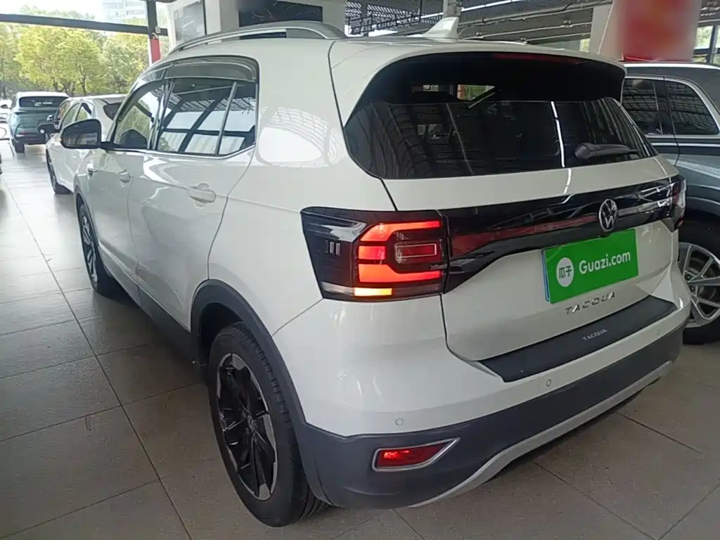 Volkswagen Tacqua 2021