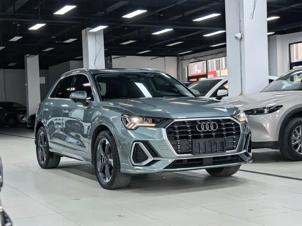 Audi Q3 2022