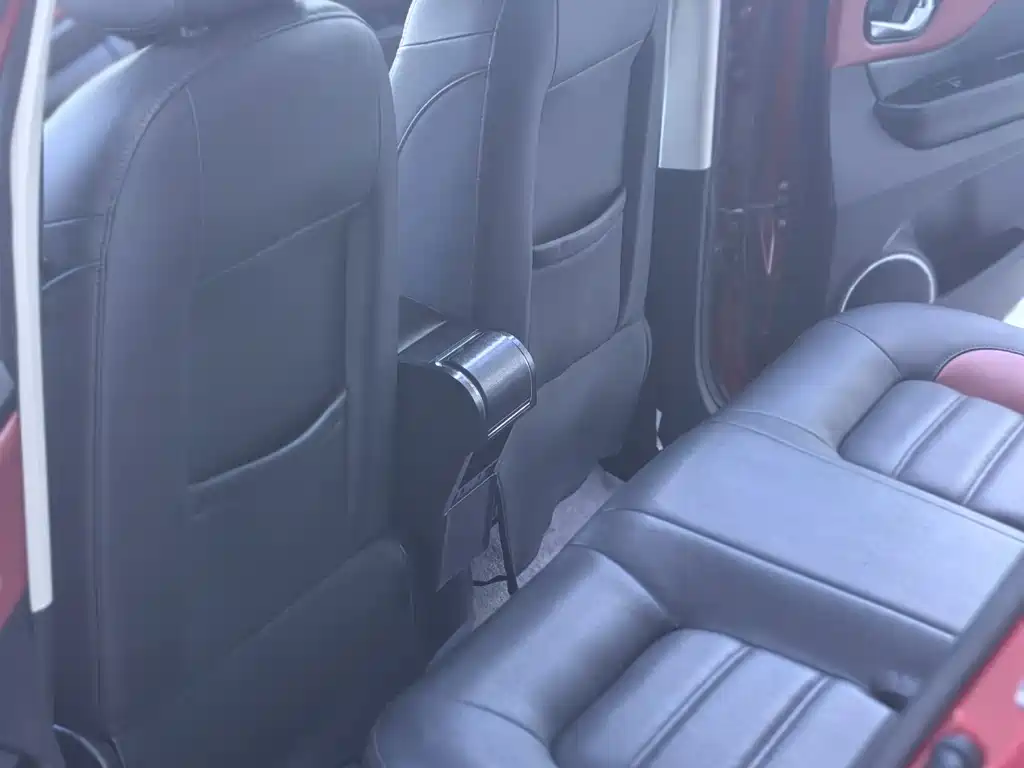 Haval H1 2015 — фото 12